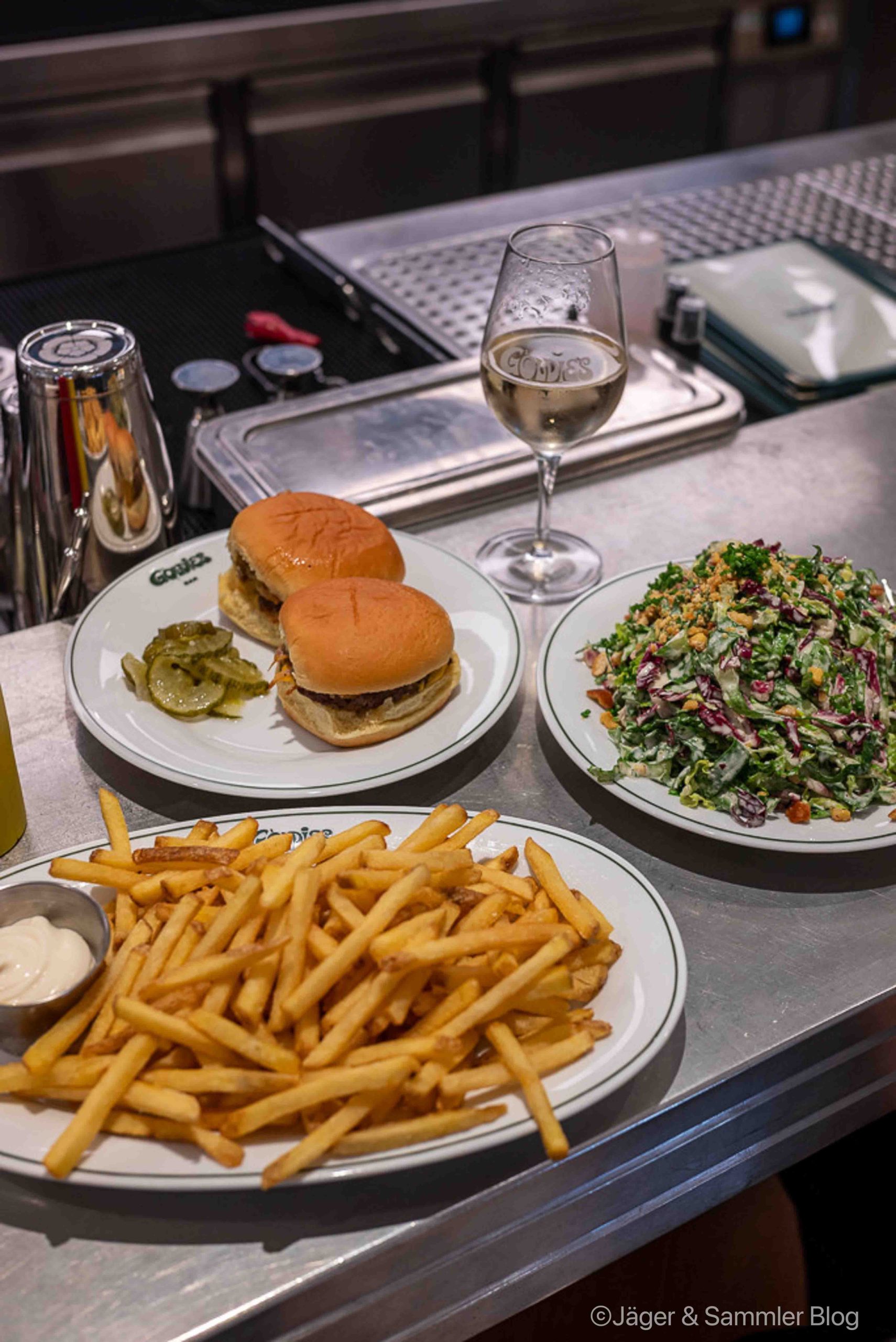 Goldies Bar – Burger und ein wenig Chichi